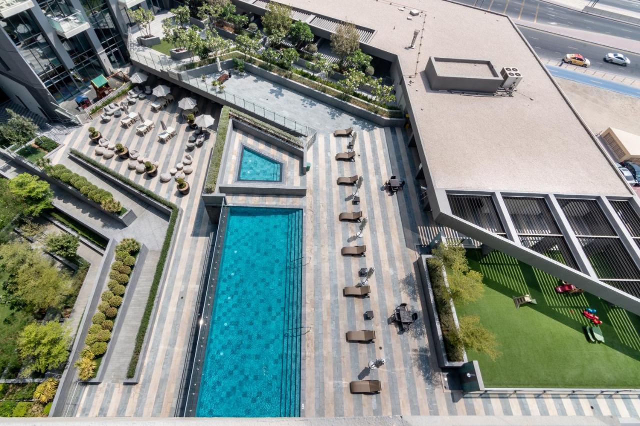 Eden'S Homes & Villas - Millennium Atria Residences Dubaj Zewnętrze zdjęcie