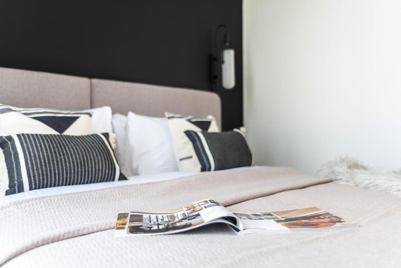 Eden'S Homes & Villas - Millennium Atria Residences Dubaj Zewnętrze zdjęcie