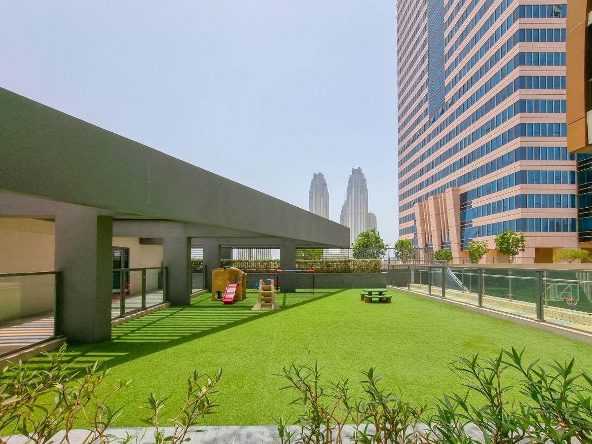 Eden'S Homes & Villas - Millennium Atria Residences Dubaj Zewnętrze zdjęcie