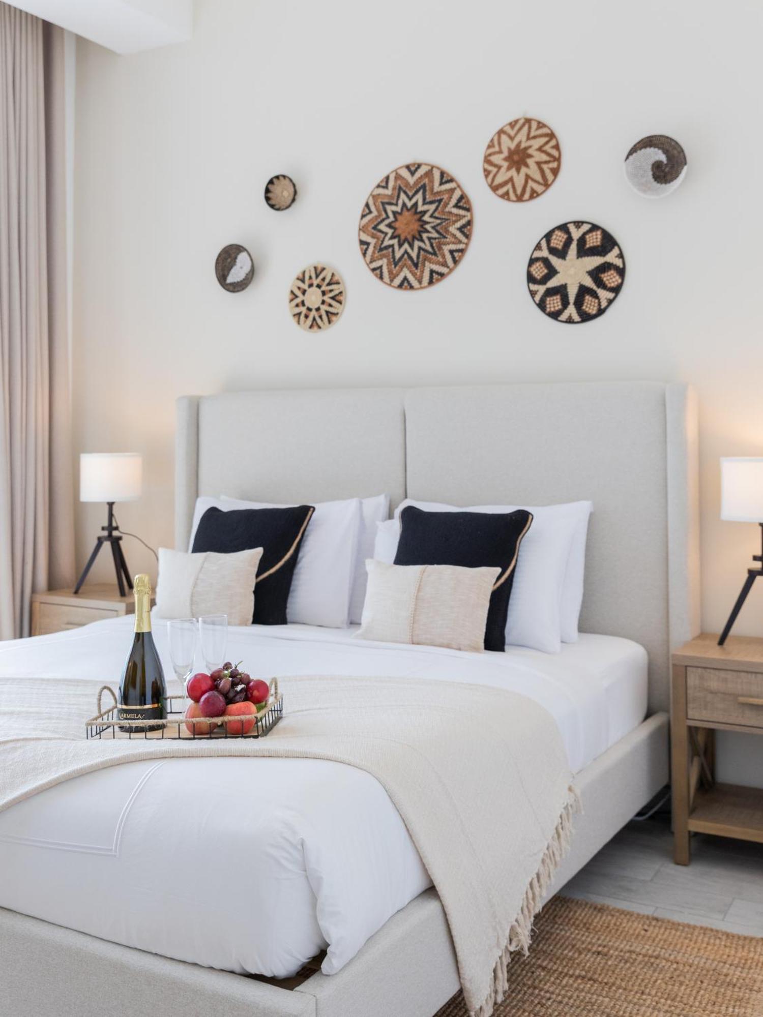 Eden'S Homes & Villas - Millennium Atria Residences Dubaj Zewnętrze zdjęcie